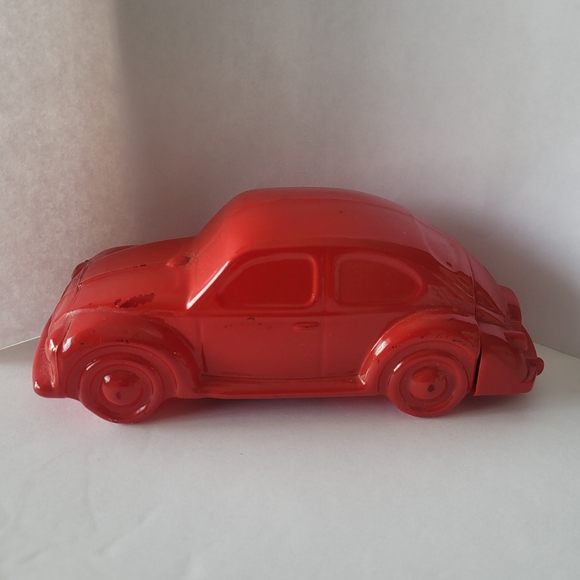 Vintage AVON Red VOLKSWAGON CAR 4oz  After Shave Decanter Bottle w/Box - Picture 2 of 2